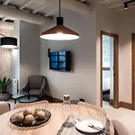 Houmi Orzán Apartamento *