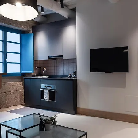 Houmi Orzan * A Coruña