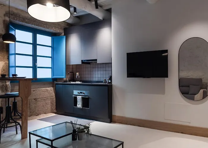 Houmi Orzan * A Coruña